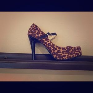 BCBG Generation heel size 6